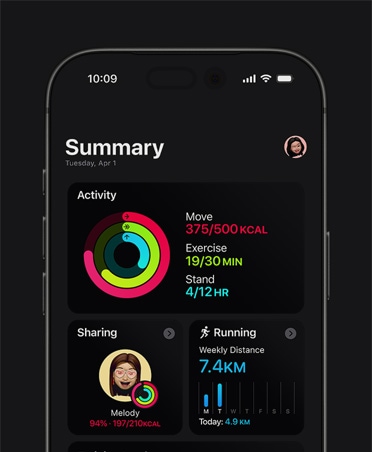 iPhone 17, souhrn v aplikaci Kondice, kroužky aktivity, ukazatele pohybu, cvičení a stání, sdílení aktivity s přáteli, týdenní statistiky běhu, tréninková zátěž