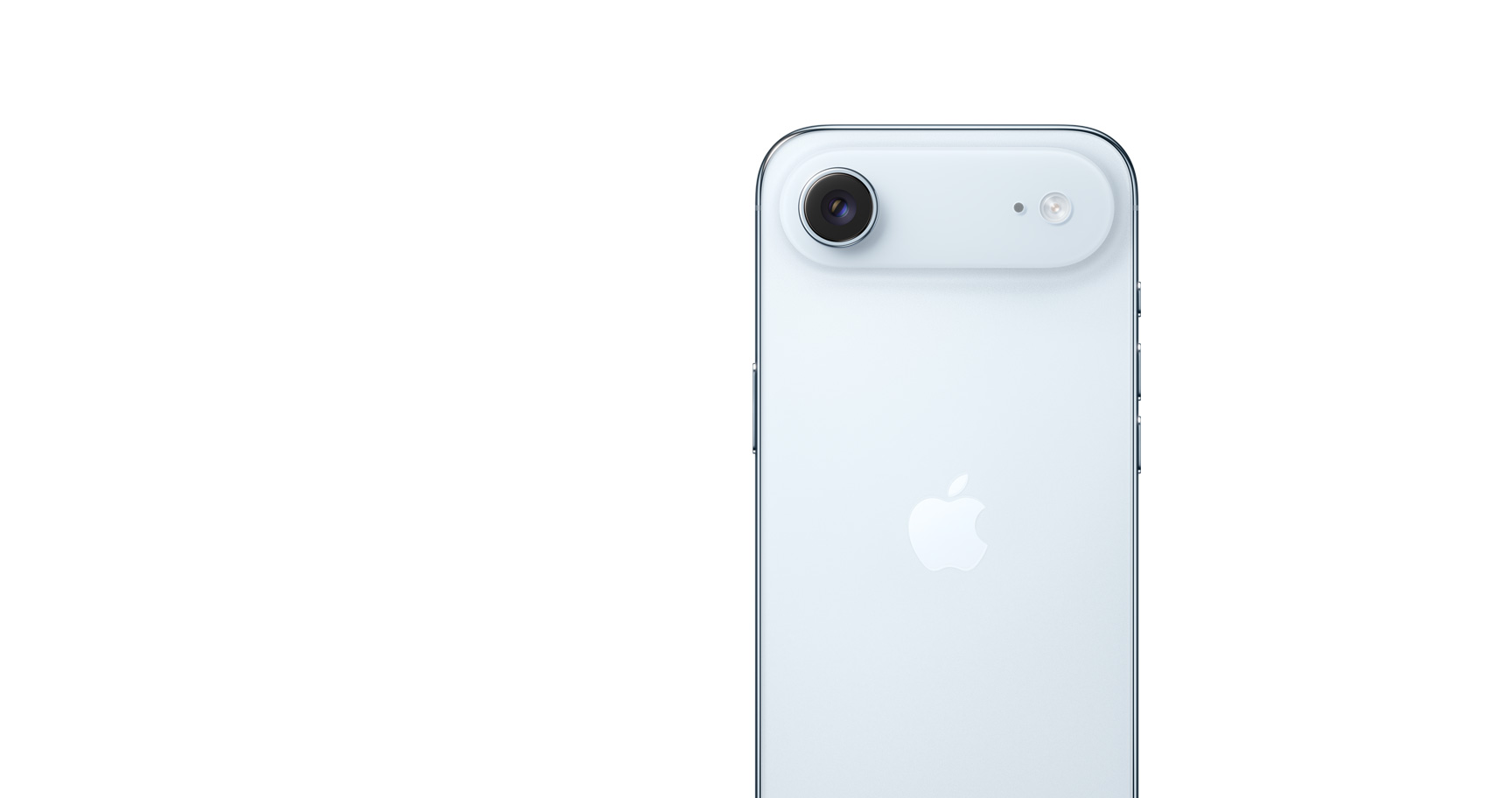 iPhone Air, parte trasera, color azul cielo, sistema de cámara Fusion principal en el módulo superior