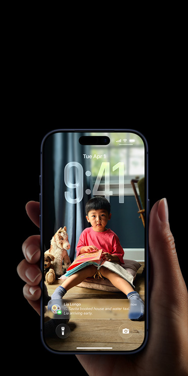 iPhone display, all screen design with iOS 26 Liquid Glass